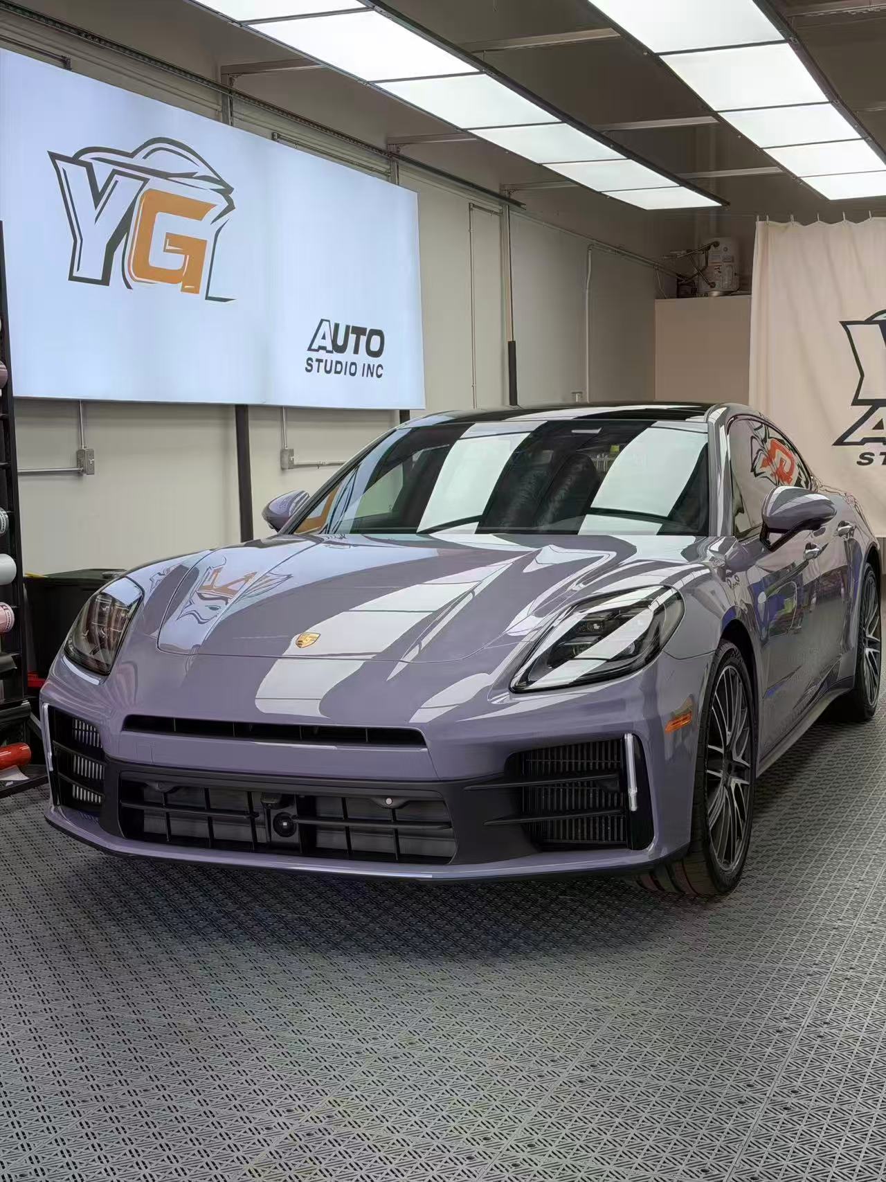 Porsche color wrap project showcase